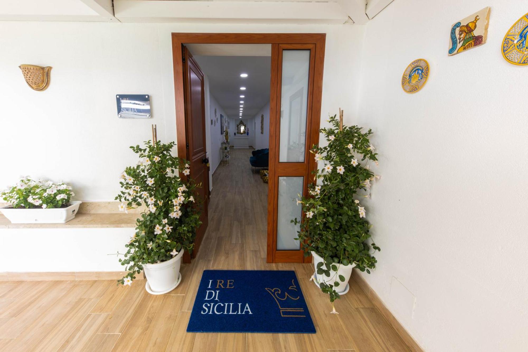 パレルモI Re Di Sicilia 2アパートメント エクステリア 写真